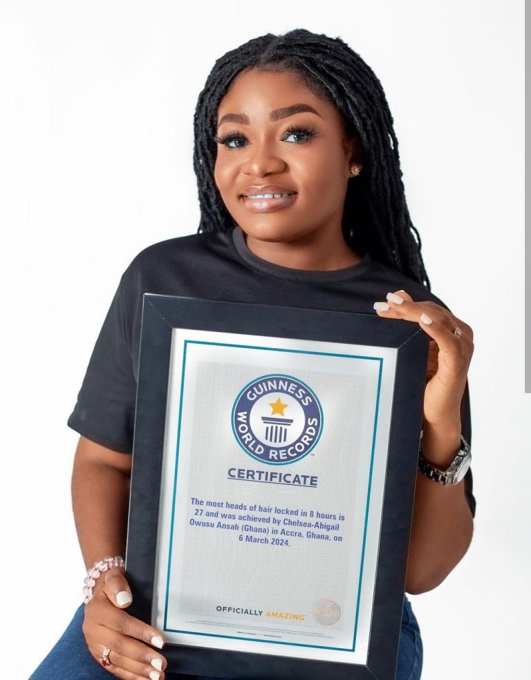 A Ghanaian Hairdresser Beats Guinness World Record The Record For The Most Hair Locked in One Session