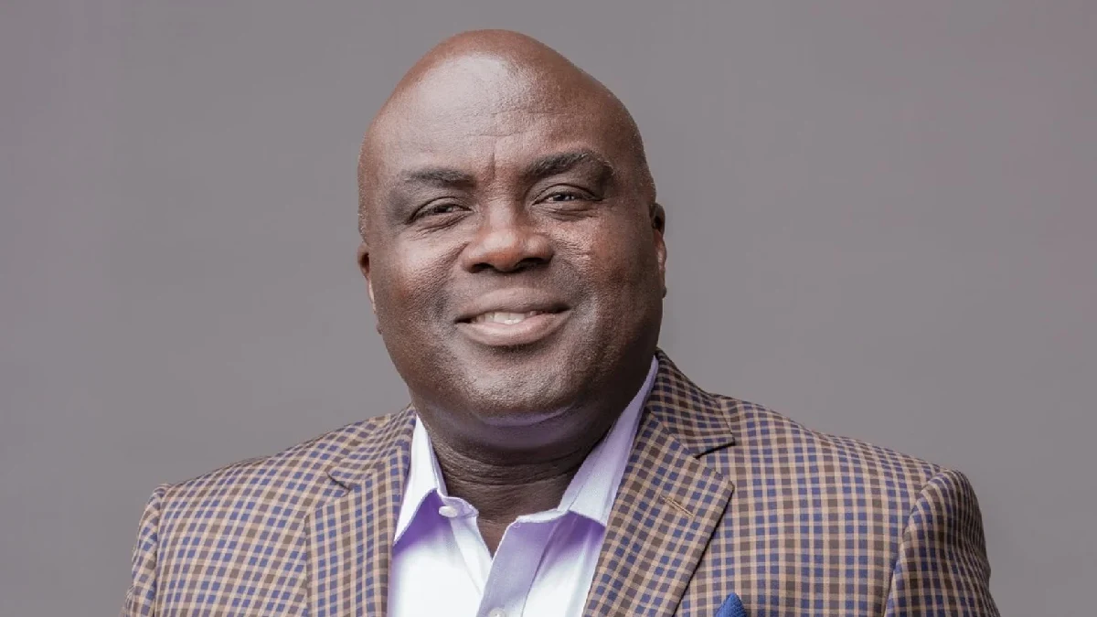 GhanaVsMali: NDC footsoldiers receive free tickets from Julius Debrah